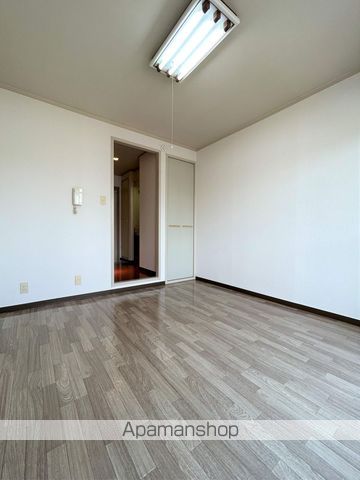 レディースマンション ハイツ西本の内装写真