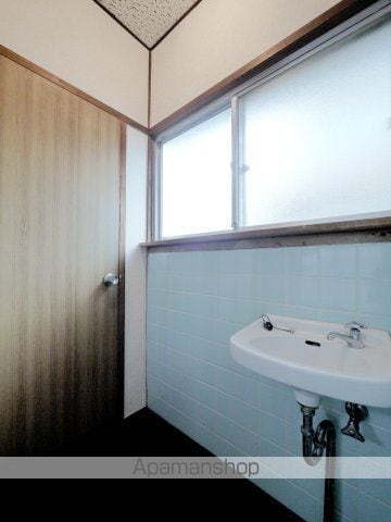 吉備線 大安寺駅 徒歩13分 2階建 築48年の内装写真