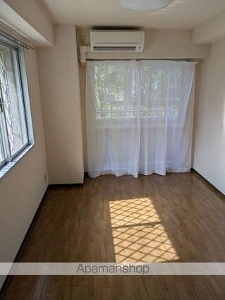 ドミール喜多見[1K/20.02m2]のリビング・居間