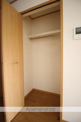 コントラーダAの内装写真