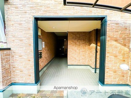 フォブール一色ＳＡＹＡ　Ｂ棟[2LDK/55.89m2]のエントランス3