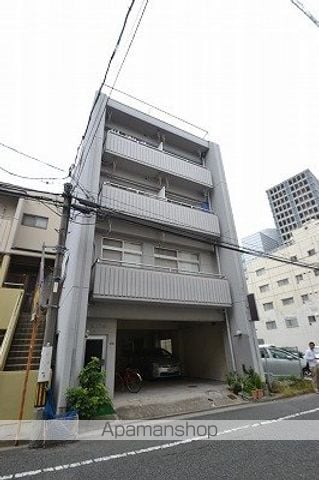 山岡ビルの外観写真