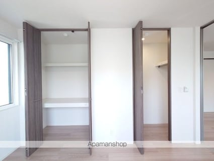 ラフィーネ南蔵王[2LDK/60.27m2]の収納