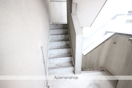 ビレッジ岩崎[2DK/45.32m2]の共用部1