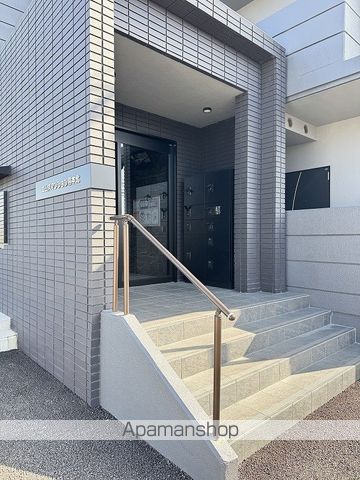 エムズマンション熊本北の玄関写真