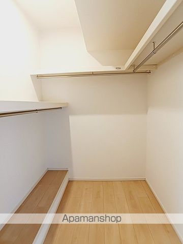 サイレンスBの内装写真