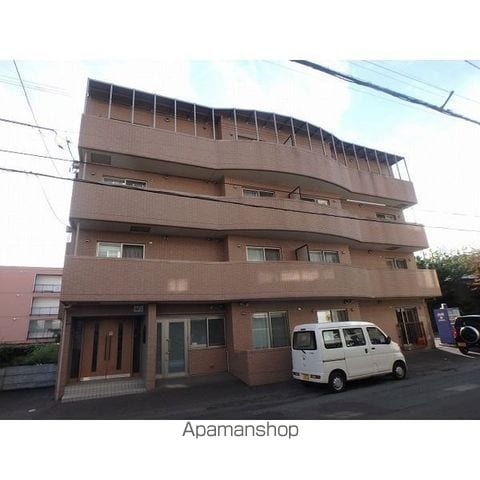 フォレスト神宮前の外観写真