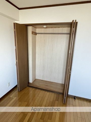 カネキビルの内装写真