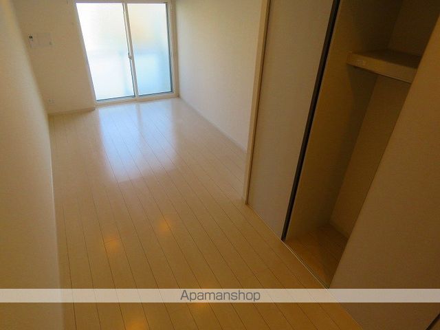 リブリ・Ｐｉｎｅｄｏｏｒ[1K/28.56m2]のリビング・居間