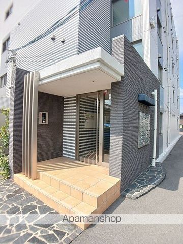 SUN16浜町の玄関写真
