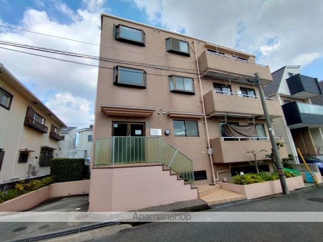甲東イーストマンションの外観写真