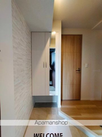 ＧＯＬＤ　ＷＩＮＧⅡ[1LDK/50.52m2]の玄関