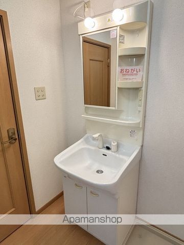 サラスワティBの内装写真