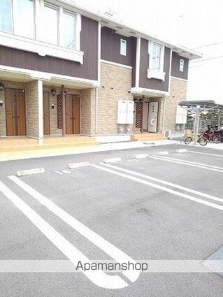 プロムナード　垂水Ⅱ[2DK/45.82m2]の駐車場