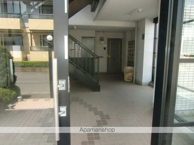 ハーヴェスト 21の玄関写真