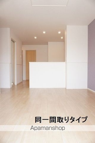 セミージャBの内装写真