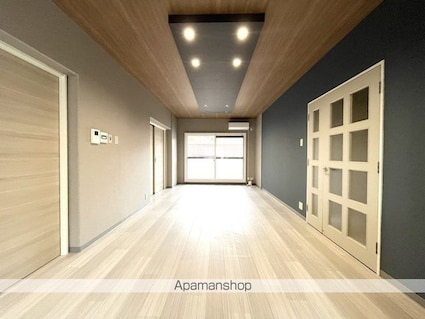 バローゼ１２[3LDK/77.35m2]の内装3