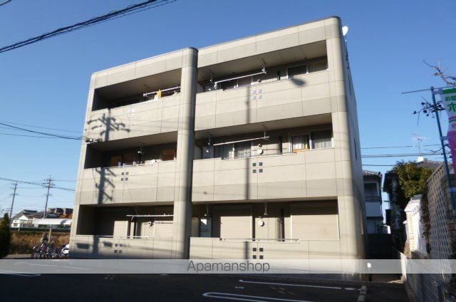 中央本線 勝川駅 徒歩19分 3階建 築17年の外観写真
