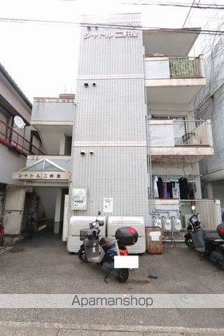 シャトル二軒屋の外観写真