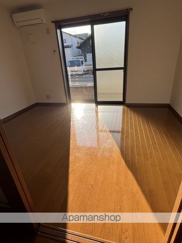フジパレス式内町I番館の内装写真