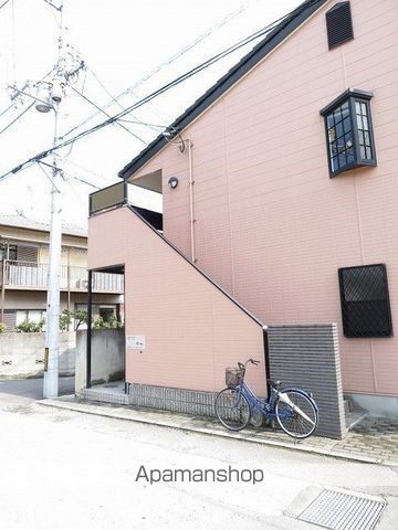 グランディール江木の玄関写真