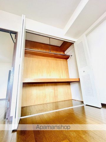 ロイヤルコート生江の内装写真