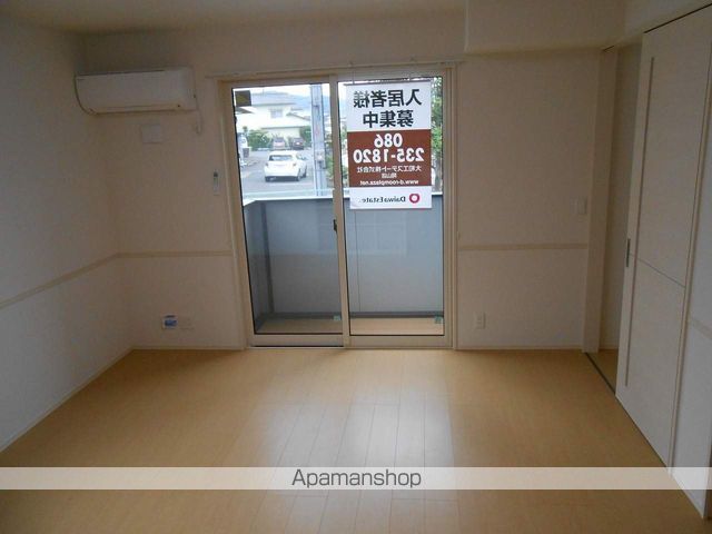 山陽本線 高島駅 徒歩10分 2階建 築13年の内装写真