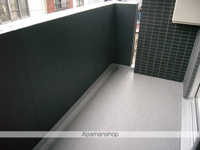 RESIUR−HUMEDAKITAの内装写真