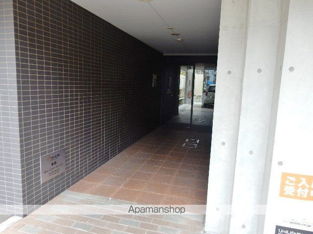 ボヌールスクエア アコオV番館の玄関写真