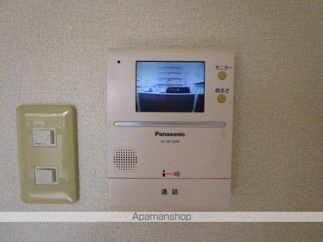 AVANTI Vの内装写真