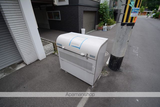 DIE SONNE IIIのその他写真