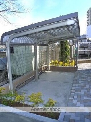 ベルビュー　Ⅱ[1K/25.38m2]の駐車場