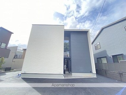 ＬＯＷＥＳ[1LDK/29.78m2]のエントランス