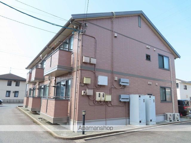 プレジャースクエアBの外観写真