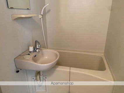 レオパレスアズール[1K/19.87m2]のバス