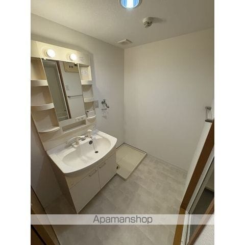 ベルクルール杉本IIの内装写真