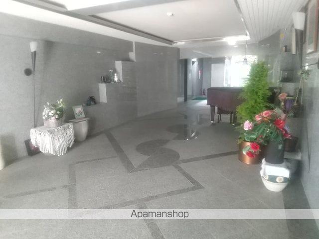 和歌山県和歌山市卜半町[2LDK/52.42m2]の共用部2
