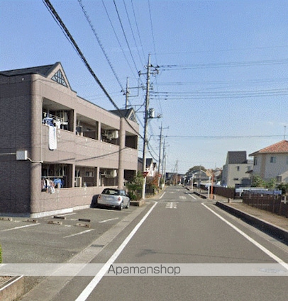 メルキュレー[2LDK/51.3m2]のエントランス