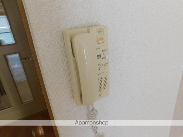 AZURE ESAKAの内装写真