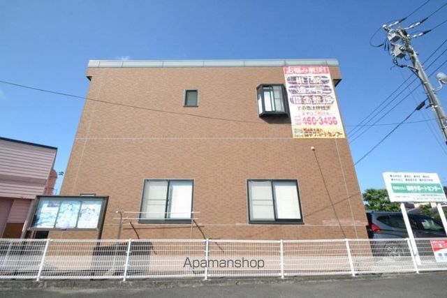 ポローニア西阿知の外観写真