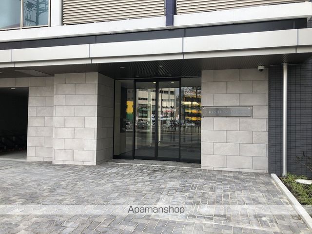 SーRESIDENCE葵IIの玄関写真
