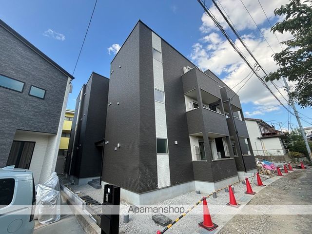 ジーメゾン寝屋川秦町ルシェール