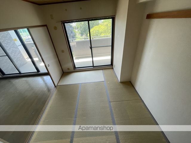 コートアメニティ江坂の内装写真