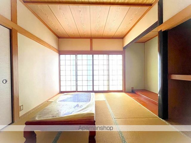 毛井61貸家の内装写真