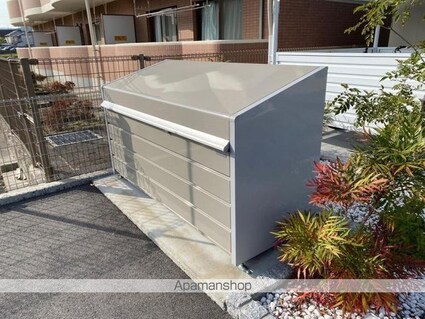 香川県高松市太田下町[2LDK/60m2]の共用部1