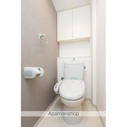 トレステージ目黒[1LDK/50.35m2]のトイレ