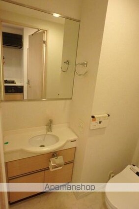 ドゥーエ新富町[1K/20.8m2]の洗面所