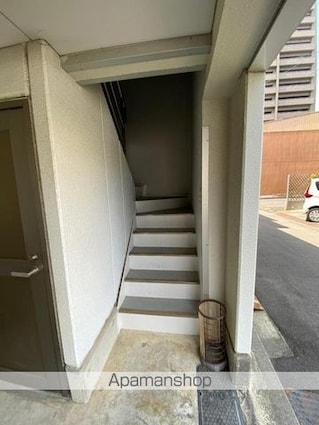 バウハウスクボタ[1K/26.33m2]のエントランス