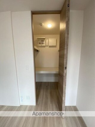 グレイスフル[1LDK/44.35m2]の収納