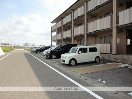 ビレッジ北久保　Ｃ棟[1LDK/40.24m2]の駐車場
